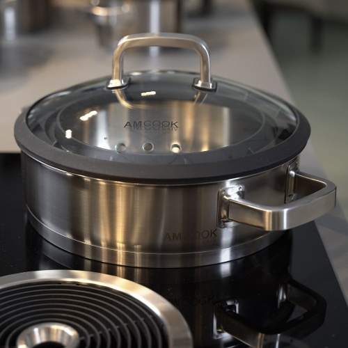 SW24 GlasdecSW24 Servierpfanne inkl. Gourmetdeckel Detail - 8500748kel mit Dampfauslass - 8500730