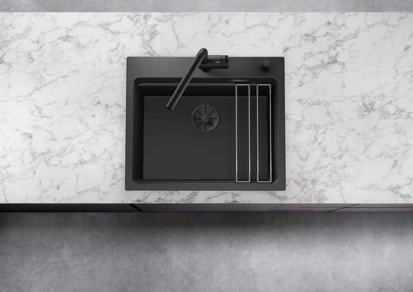 SW24_Etagon6_Black-editon_Milieu3